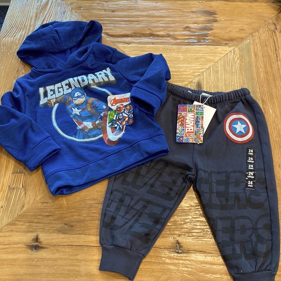 Avengers Other - NEW Avengers Captain America 2pc Bundle Hoodie & Joggers